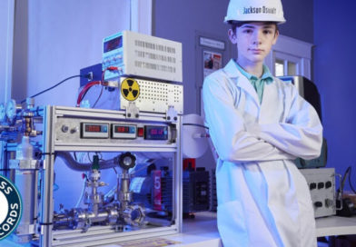 12-Year Old Builds A Working Fusion Reactor